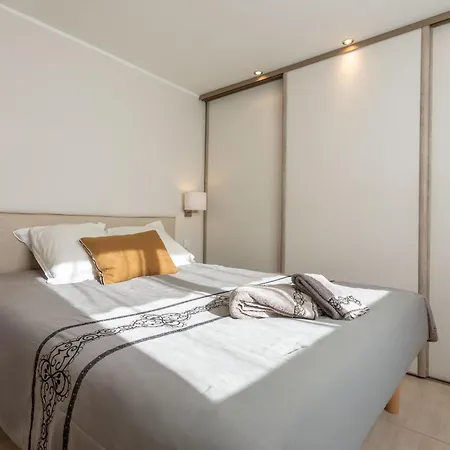 Moderne St Tropez Saint-Tropez