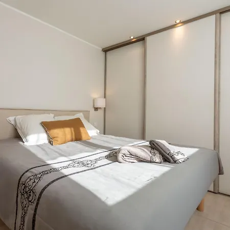 아파트 Moderne St Tropez 쎙뜨호뻬